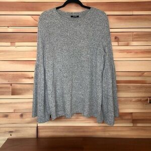 ZARA Trafaluc Heather Gray Belle Sleeve Sweater